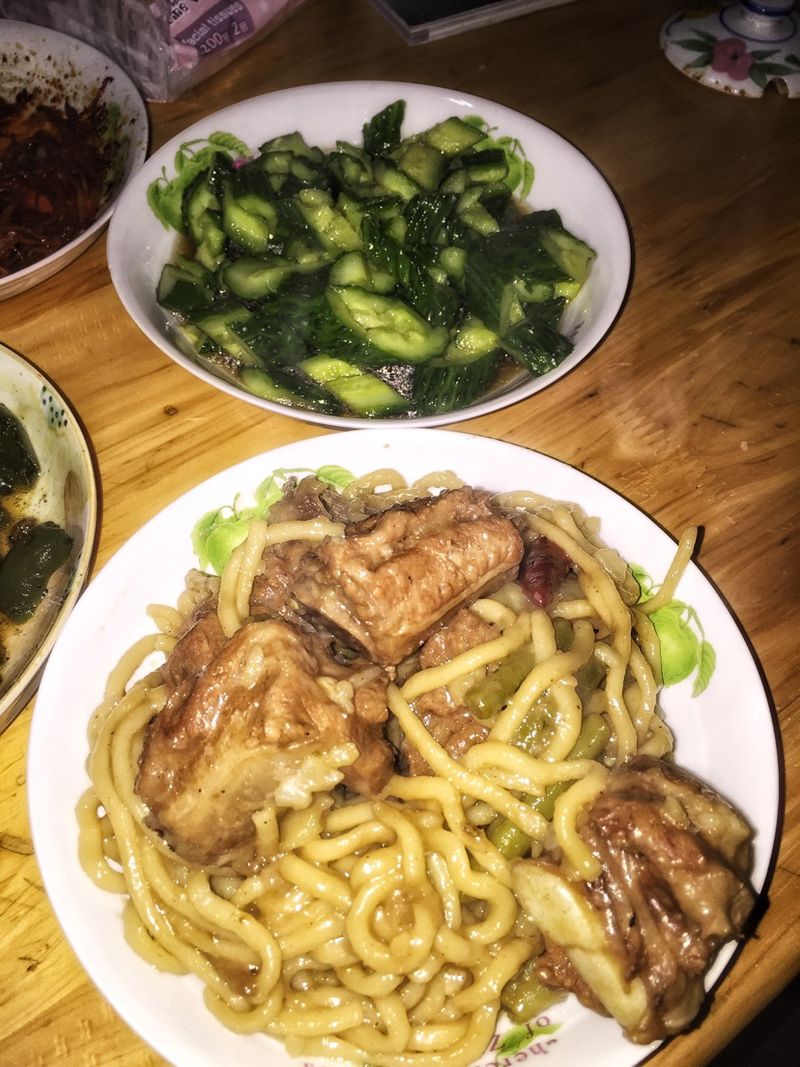 排骨焖面