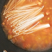 番茄金针菇肥牛汤的做法图解9