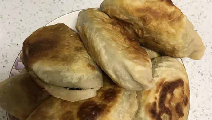 荠菜鸡蛋菜盒