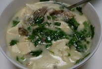 超级简单版奶白色鲫鱼豆腐汤的做法