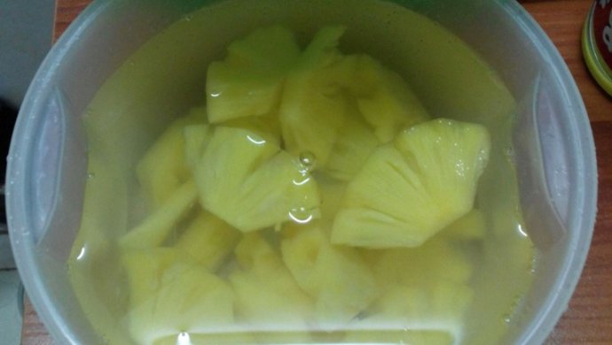 菠萝冰糖水