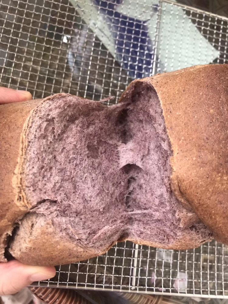 黑米面包的做法