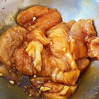 【快手低卡美味】橄榄油嫩煎鸡胸的做法图解7