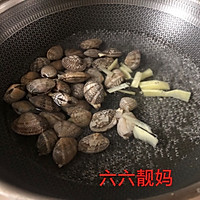 清炒沙甲的做法图解2