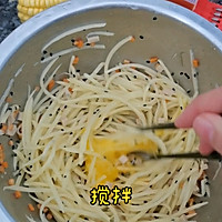 土豆丝鸡蛋煎饼的做法图解10