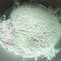 软软甜甜的红枣发糕。宝宝爱吃的做法图解1