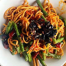 美味番茄豆角焖面