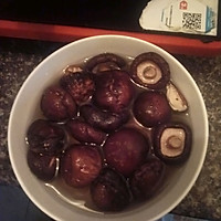 鸡毛菜香菇包子的做法图解2