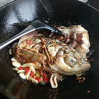 铁锅炖鱼的做法图解5