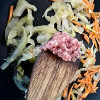 咸菜炒豆芽的做法图解5