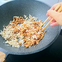 木耳肉酱烘蛋的做法图解4