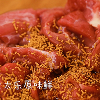 土豆炖牛肉的做法图解1