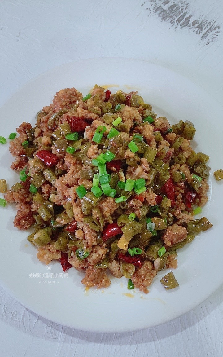 肉末酸豆角的做法