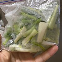 葱油拌面的做法图解1