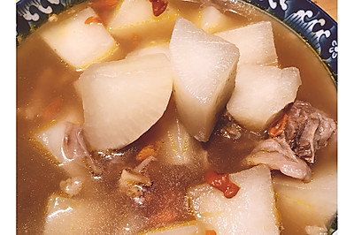 牛腩炖萝卜
