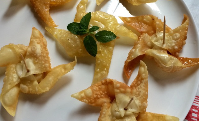 馄饨皮风车酥