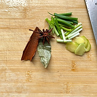 红烧排骨四季豆的做法图解3