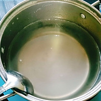 酸甜冰爽，好喝到转圈圈的青柠百香果凉粉的做法图解3