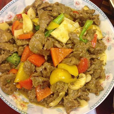 咖喱牛肉