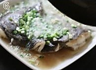 葱油鸦片鱼头的做法图解6
