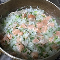#萌萌食譜#寶寶食譜之三文魚菜飯的做法图解4