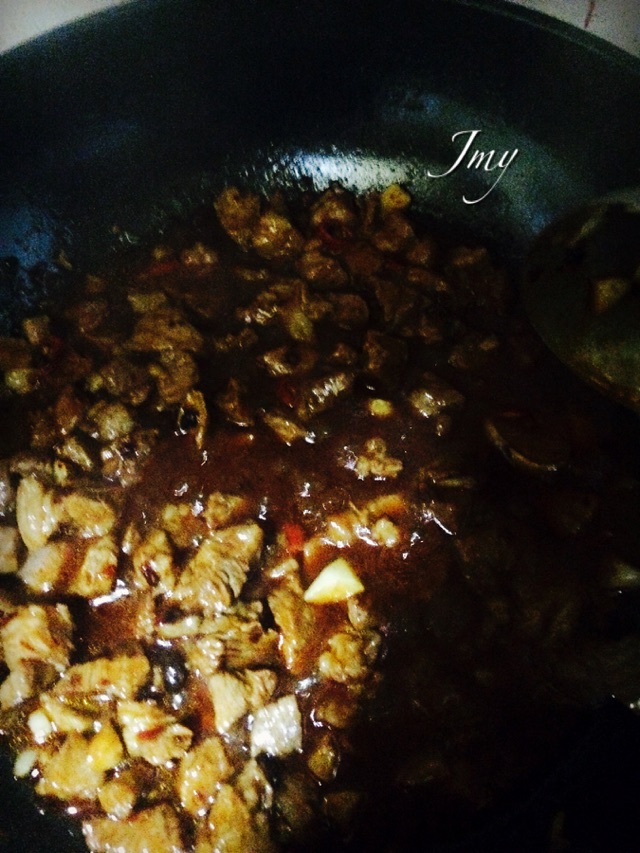 辣肉面#爱仕达寻找面点女王#的做法图解8