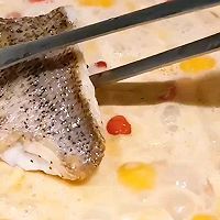 #本周热榜#地中海风味鲈鱼的做法图解15