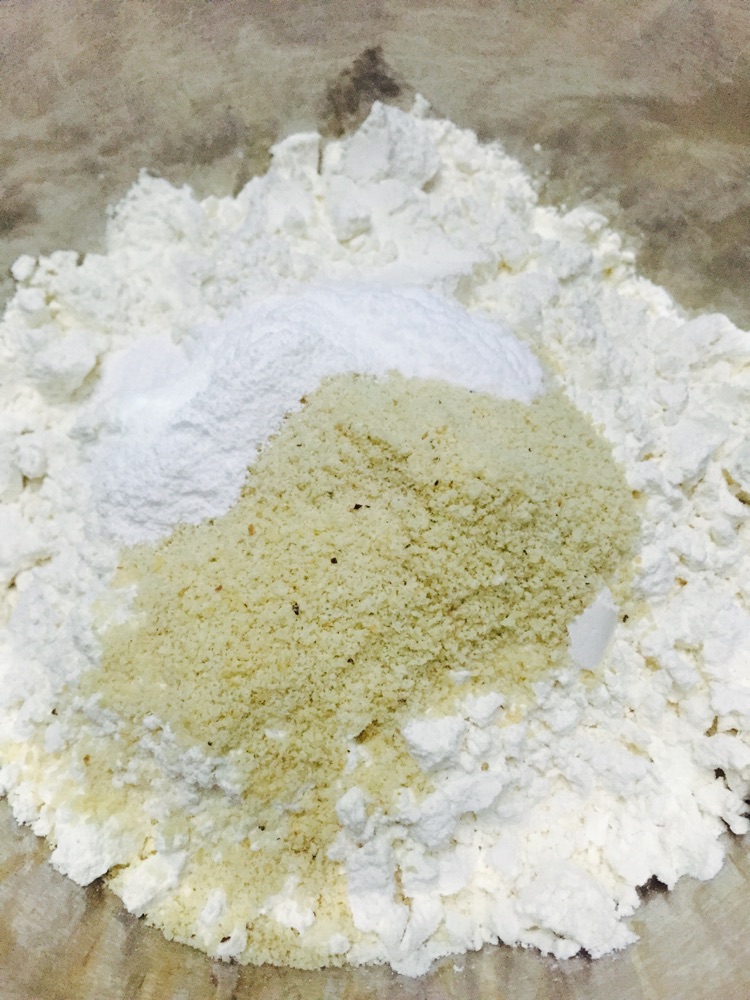 杏仁酥的做法图解1