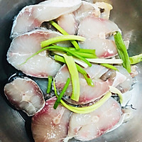 自制爆鱼的做法图解2