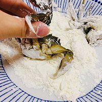 中秋家宴必备毛蟹炒年糕的做法图解2