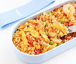 粒粒分明虾仁蛋炒饭的做法