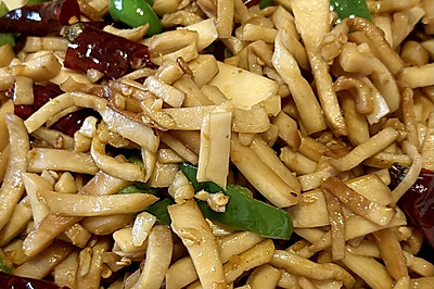 青椒炒杏鲍菇（低卡）