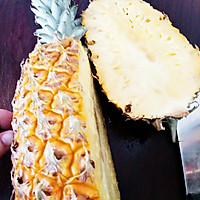 菠萝焗饭的做法图解1