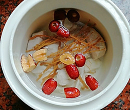 红参须炖瘦肉汤的做法