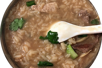 简易版电饭锅煮猪肝瘦肉粥