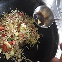 蔬菜炒面的做法图解6