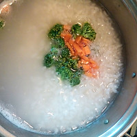 海鲜粥（家常蚬子蔬菜粥）的做法图解3