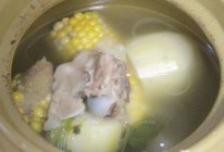 节瓜玉米骨头汤的做法