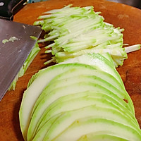 5分钟快手菜青椒西葫芦丝的做法图解1