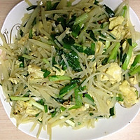 韭菜鸡蛋土豆丝（待客第一道）的做法图解3