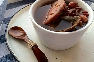 秋季双莲陈皮筒骨汤