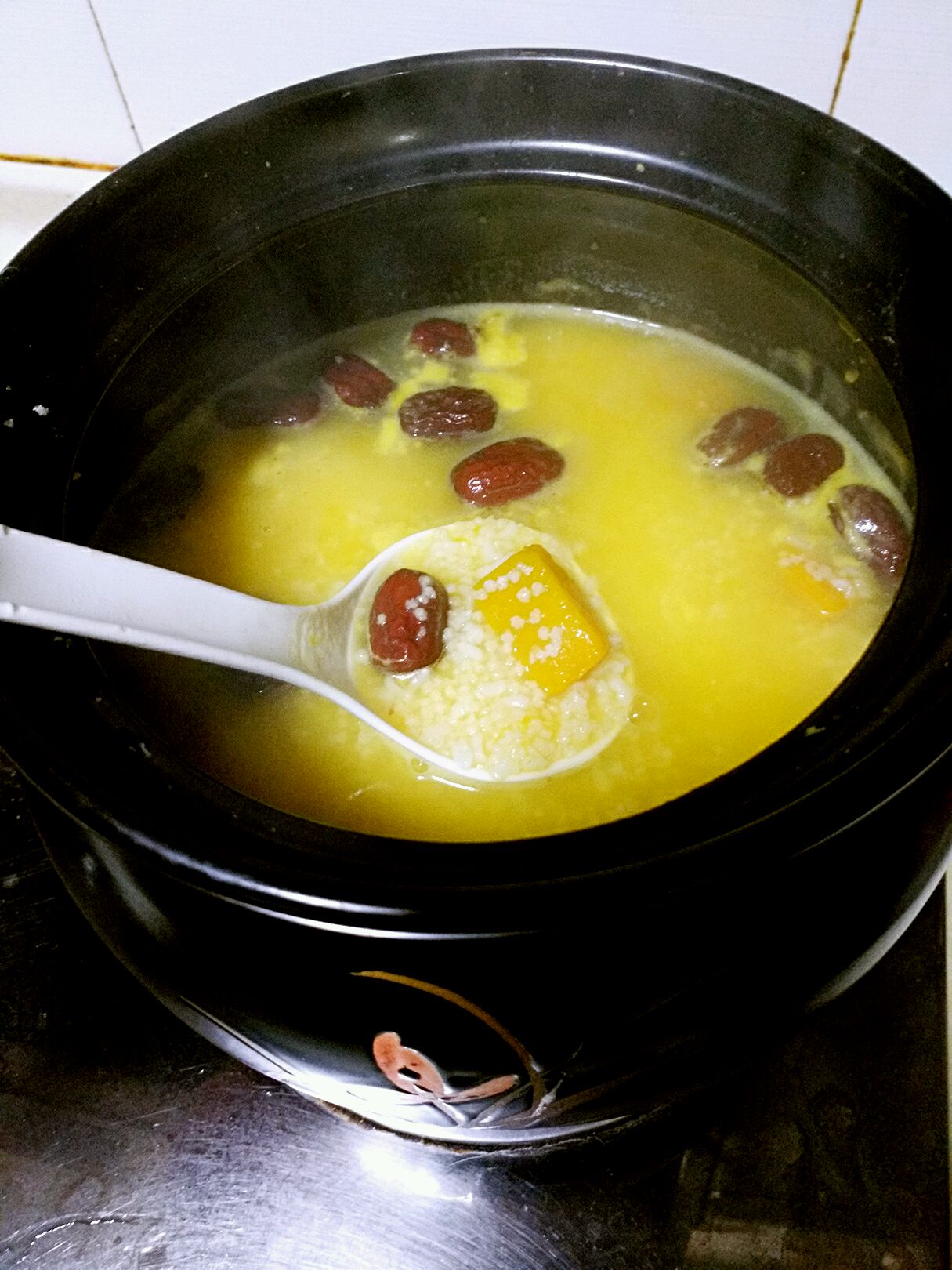 这是一碗甜的南瓜小米粥怎么做_这是一碗甜的南瓜小米粥的做法_豆果美食