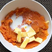 坚果芝士焗红蜜薯泥的做法图解3