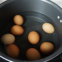 美味卤肉蛋（附完美水煮蛋）#豆果魔兽季联盟#的做法图解1
