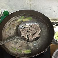 红烧牛肉的做法图解2