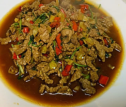 泡椒香菜牛肉的做法