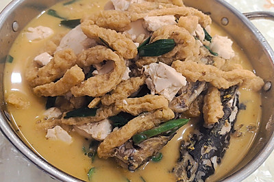 黄骨鱼豆腐煲