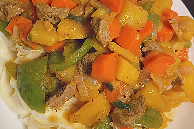 土豆牛肉盖浇面