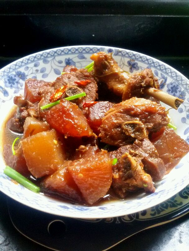 红烧萝卜鸭块的做法