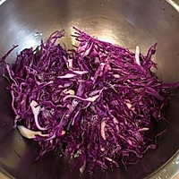 凉拌紫高丽菜的做法图解2